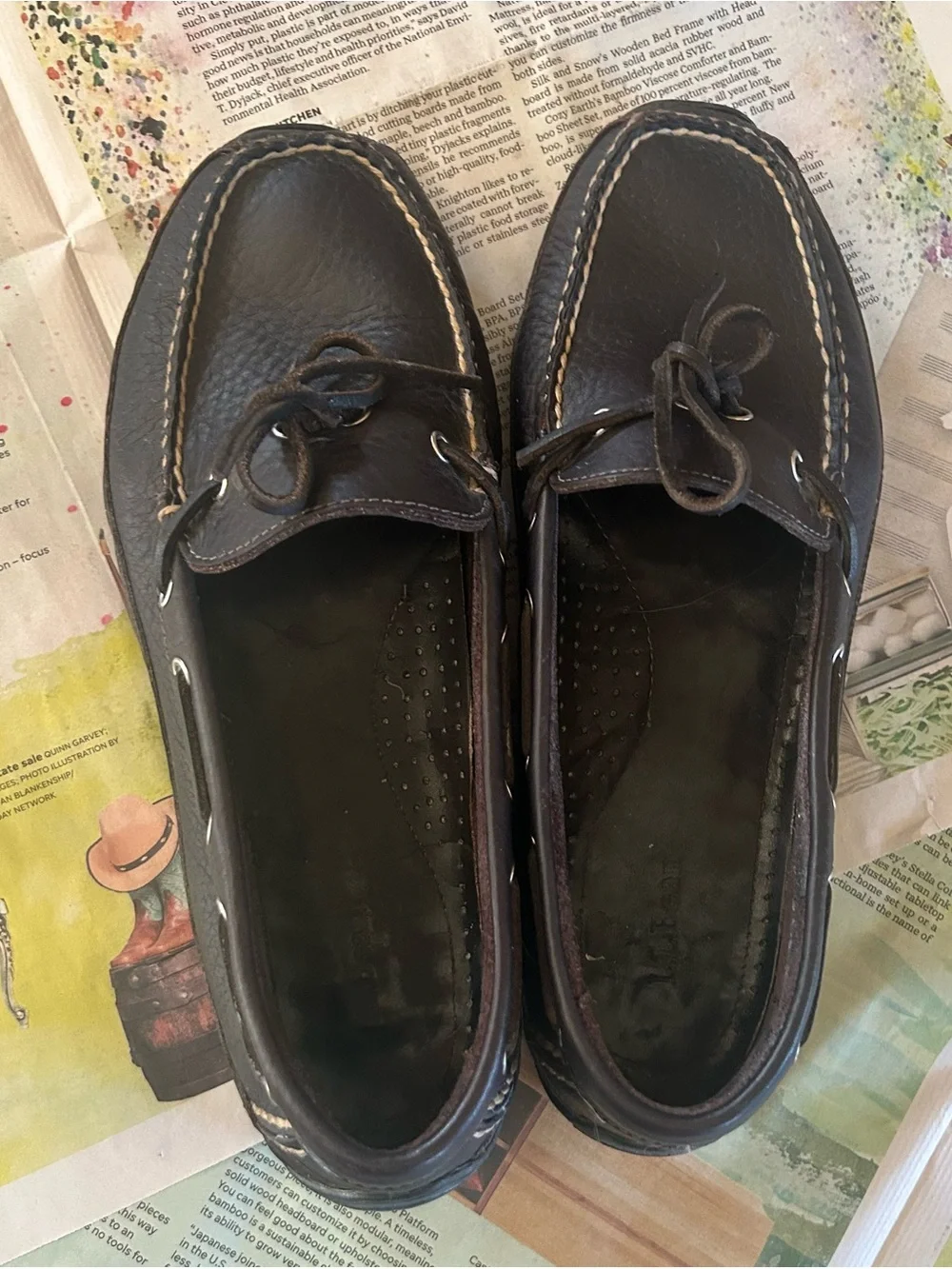 L.L. Bean Boat Shoes Mens Sz 9.5 EE Dark Brown Leather Driving Moccasins Slip-On